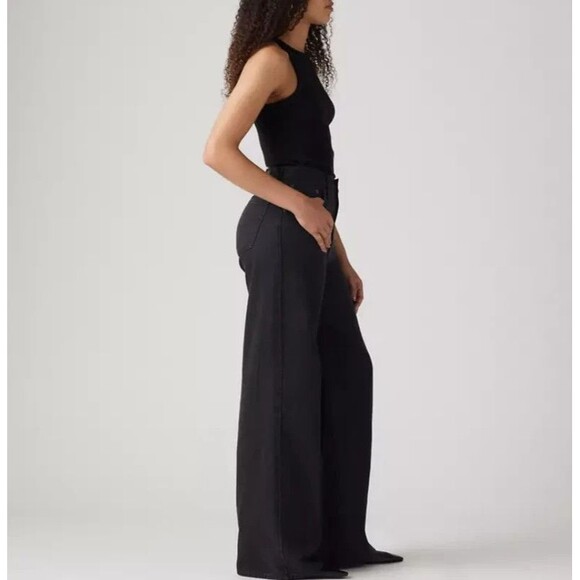 Sold - Picture 6 of 7